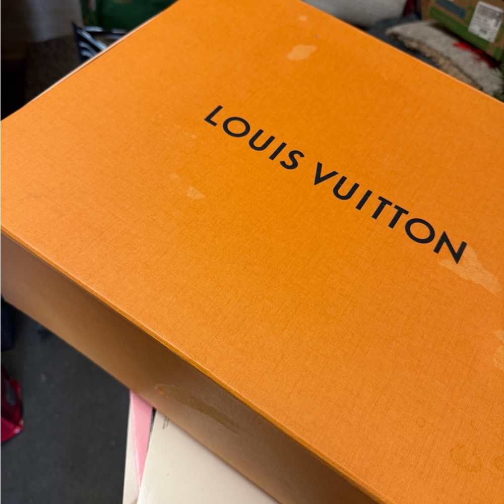 Louis Vuitton Signature Orange Box - shoe box / storage box